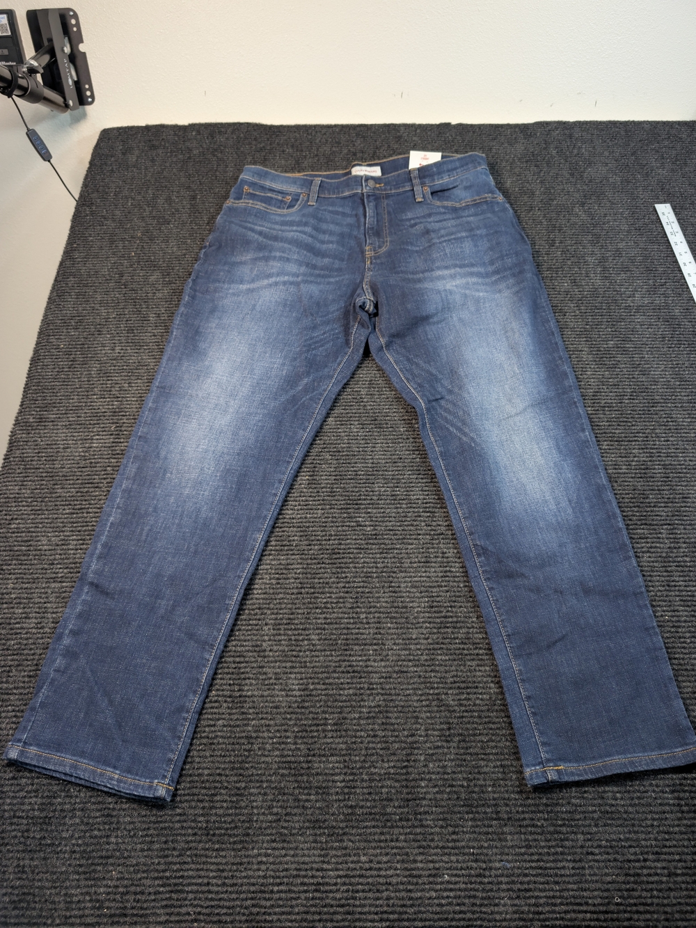 NWT Lucky Brand 221 Straight Advanced Stretch Jeans Men 38x32 Dark Wash